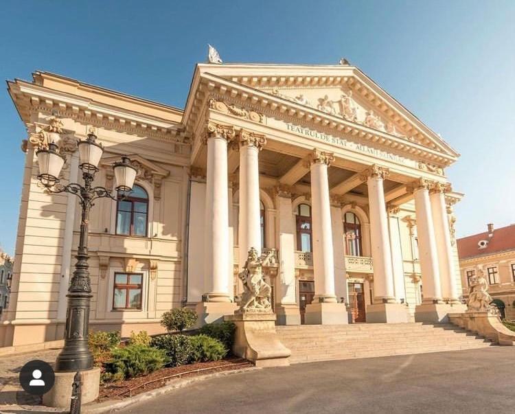 Ultracentral Apartment Near Moscovitz Palace Орадеа Екстериор снимка